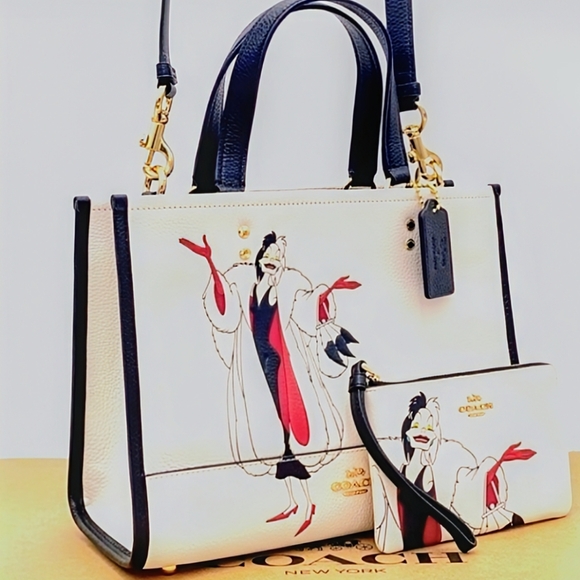 COACH X Disney Villains, NWOT, Cruella Motif, Dempsey Carryall & Wristlet Set - Picture 10 of 13
